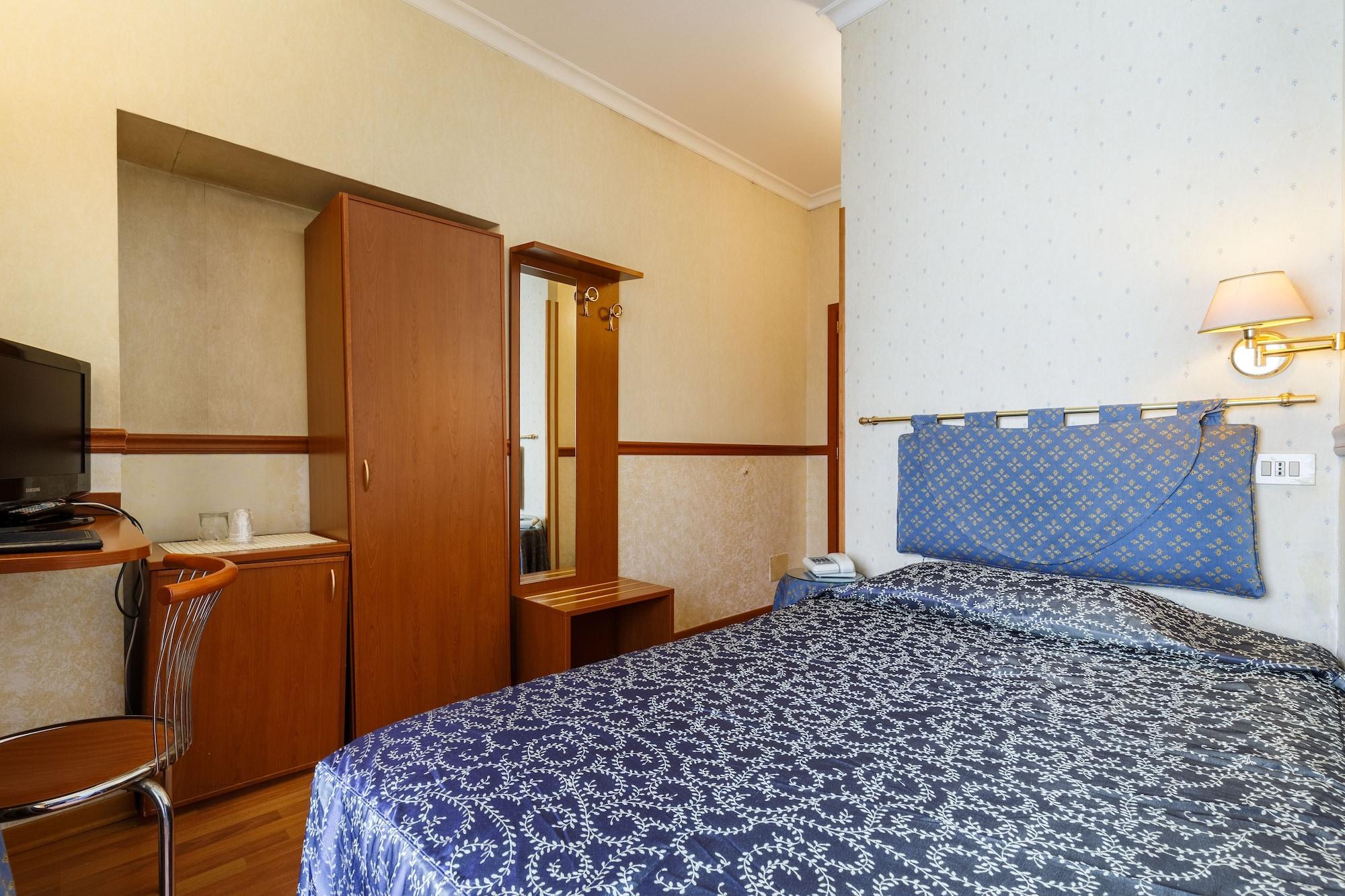 Hotel Paris Рим Экстерьер фото