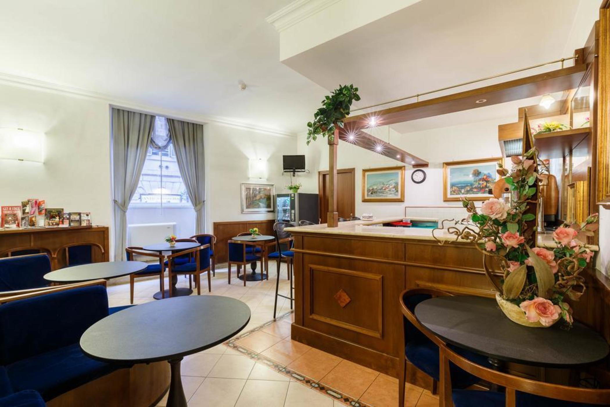 Hotel Paris Рим Экстерьер фото