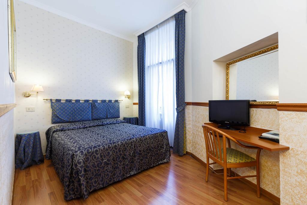 Hotel Paris Рим Экстерьер фото